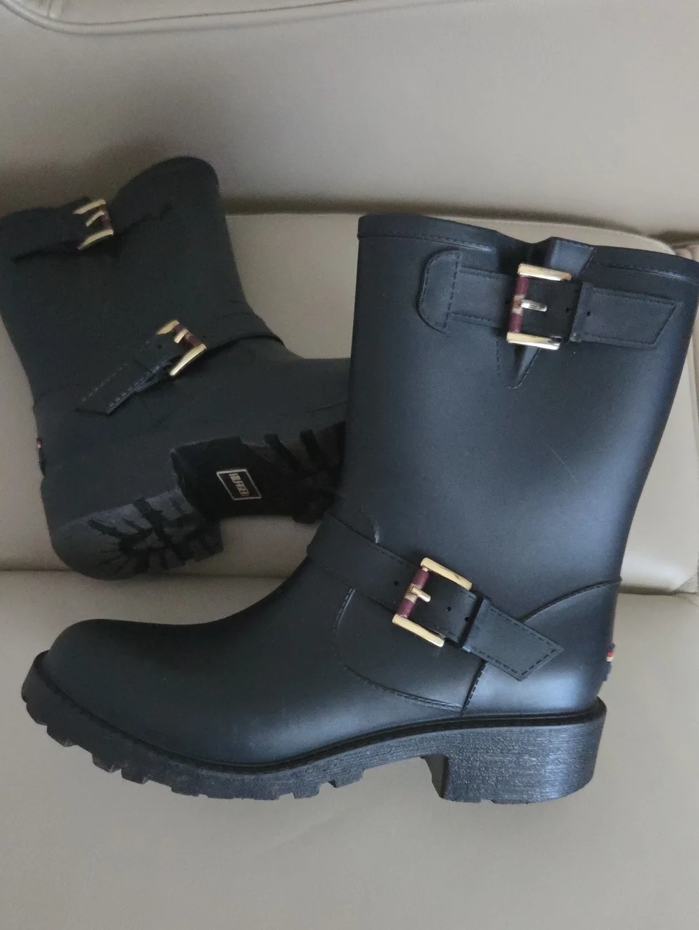 Women's Black Rain Boots with Red Lining - Classic Buckle Design
